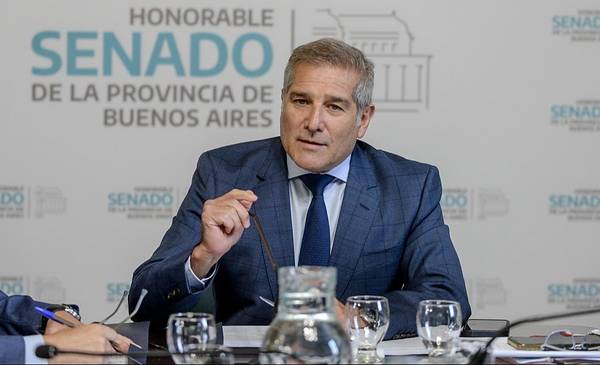 Proponen declarar a Bahía Blanca como capital de la <b>Inteligencia Artificial</b> - La Nueva thumbnail