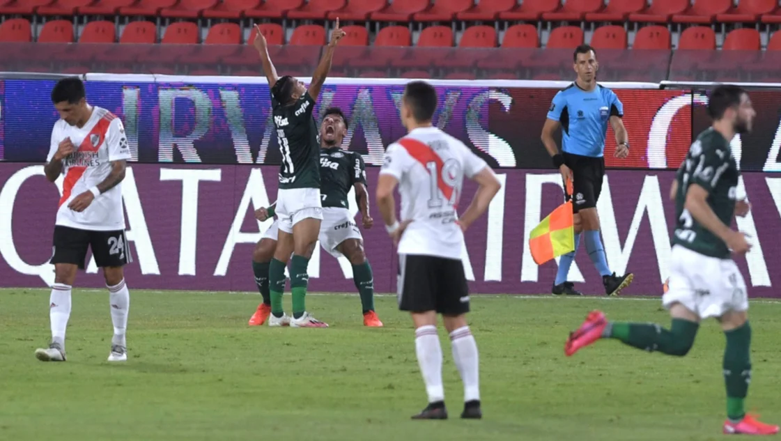 Libertadores: River cayó 3-0 ante Palmeiras y quedó muy complicado para la revancha