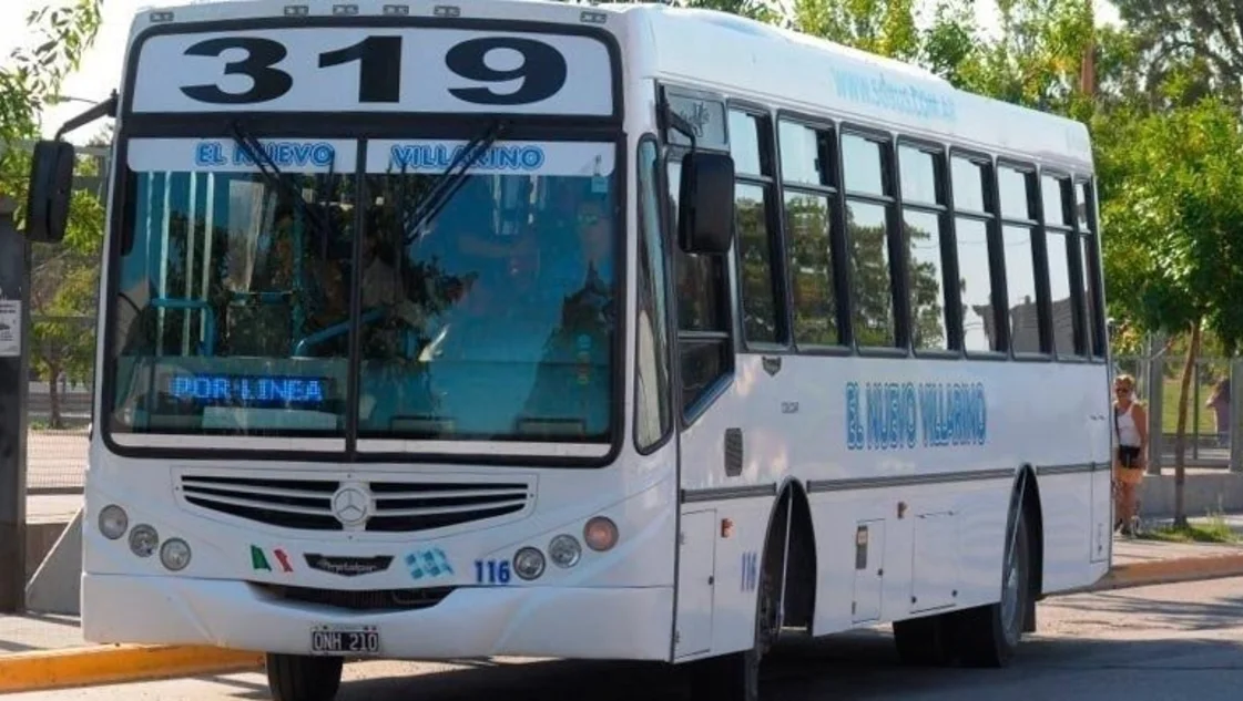 Aumenta un 30 % el pasaje entre Punta Alta y Bahía en la 319 Aumenta un 30 % el pasaje entre Punta Alta y Bahía en la 319