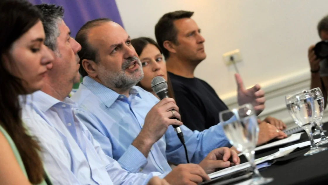 Susbielles: "Queremos ver cambios ya, no queremos ser los financiadores bobos de ABSA"