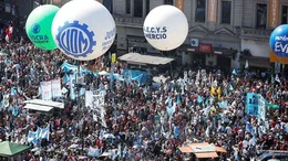 La CGT amenaza con un nuevo paro si el Gobierno "avanza contra el pueblo"