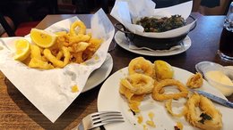 Rabas, churros y menú de paradores: cuánto cuesta comer en las playas de Mar del Plata