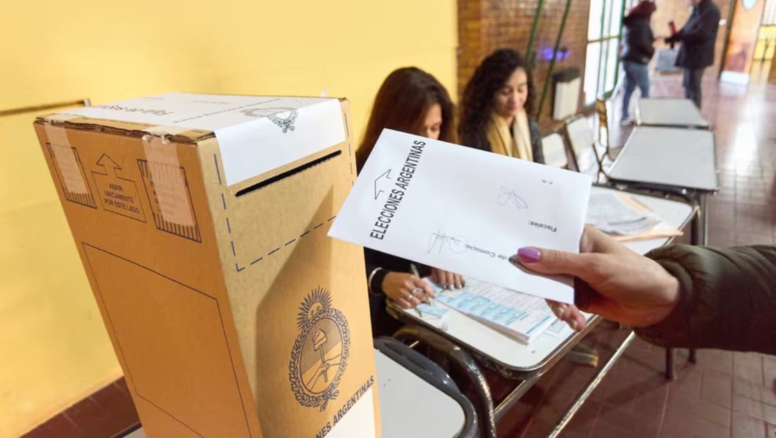 El Gobierno busca los votos para eliminar las PASO: qué ocurrirá si no los consigue a tiempo
