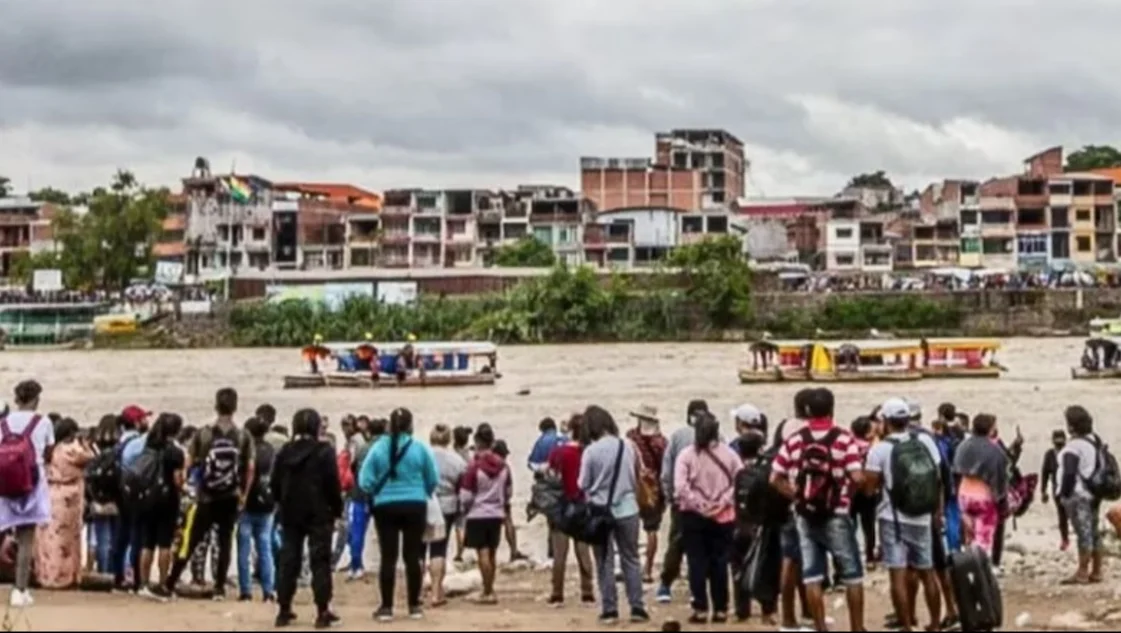Preocupación en Bolivia por el anuncio del Gobierno argentino de instalar un alambrado en la frontera Preocupación en Bolivia por el anuncio del Gobierno argentino de instalar un alambrado en la frontera