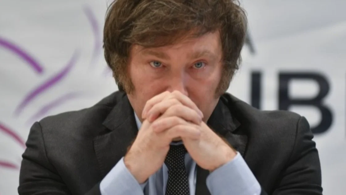 El Gobierno le bajó el tono a las críticas de Milei contra el feminismo y el movimiento LGBT