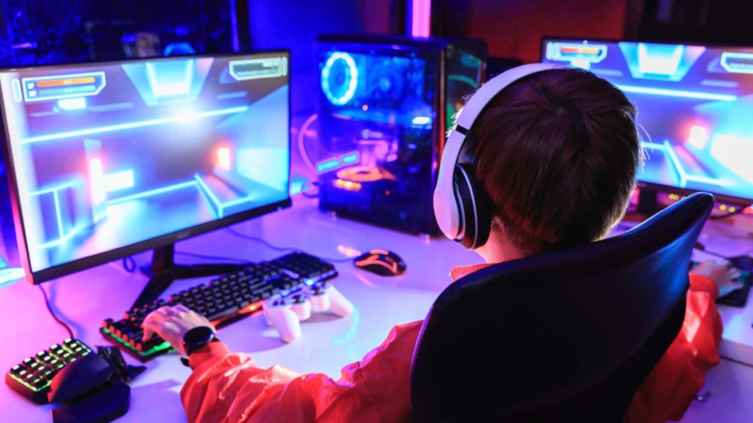 Charla virtual sobre IA y celulares en las aulas: cómo acompañar a chicos y adolescentes