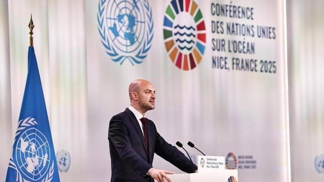 Francia denuncia "erosión del derecho internacional" tras la captura de Maduro y advierte consecuencias globales