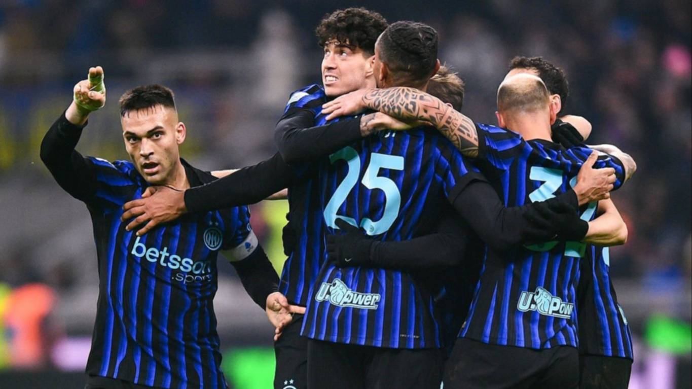 Lautaro, un presente de lujo y lleno de elogios: "No se equivoca ni en los entrenamientos"