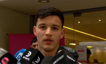 El refuerzo bomba de Racing se hizo la revisión médica y afirmó: "Vengo en busca de continuidad"