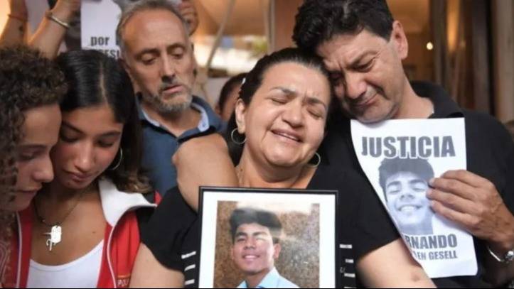 A seis años del asesinato de Fernando Báez Sosa: familia y amigos organizaron una misa