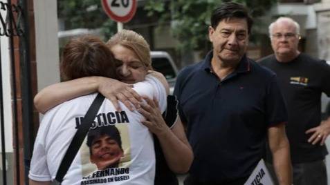 A seis años del crimen de Fernando Báez Sosa, sus padres encabezaron un emotivo homenaje