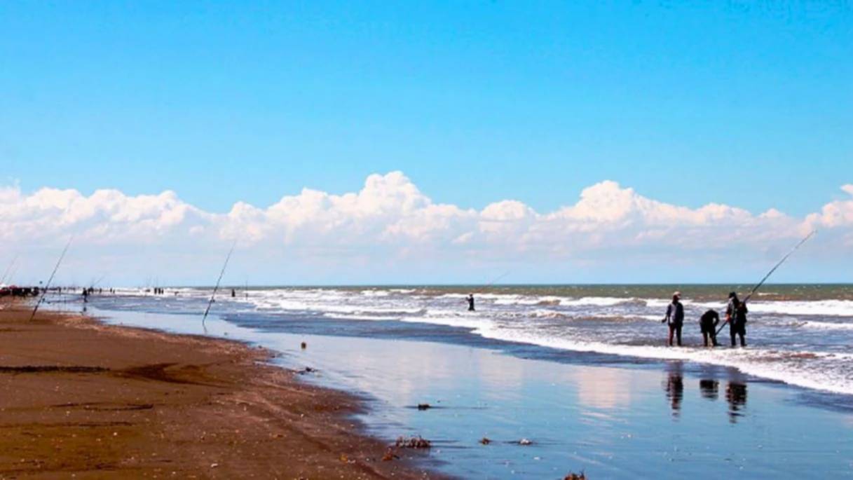 Dramático accidente en Villa Gesell: un hombre de 27 años volcó con su cuatriciclo y está grave