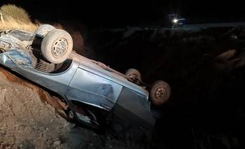 Fuerte vuelco en Stroeder: tres personas resultaron heridas