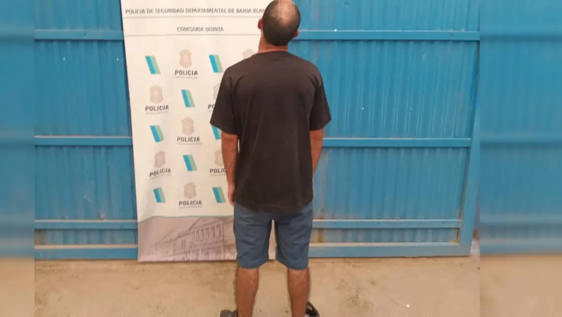 Detienen a un hombre por amenazar a su ex pareja y romper su auto