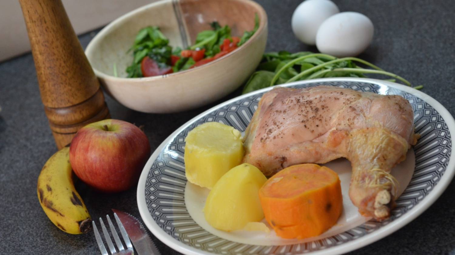 Nueva pirámide nutricional: advierten sobre riesgos de una lectura simplificada 