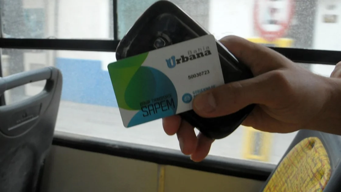 La Justicia investiga una estafa millonaria en cargas de tarjetas del transporte público