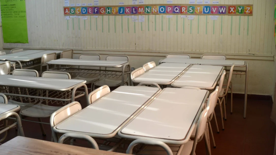 Paritaria docente: los gremios acordaron un aumento del 32 % en tres tramos Paritaria docente: los gremios acordaron un aumento del 32 % en tres tramos