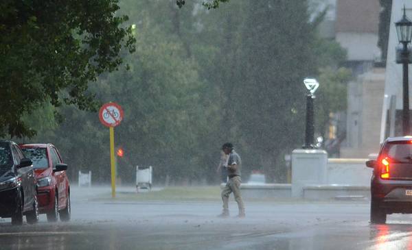 Alerta amarilla por tormentas fuertes para Bahía Blanca y la región ...