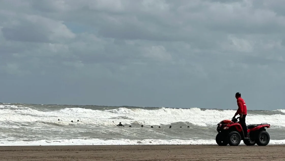 Monte Hermoso: continúa la búsqueda de Alex, el bahiense desaparecido en el mar