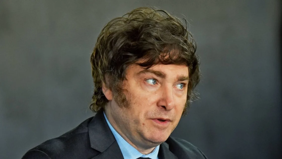 Milei descartó convocar a la paritaria nacional docente y aumentar el salario mínimo por decreto Milei descartó convocar a la paritaria nacional docente y aumentar el salario mínimo por decreto