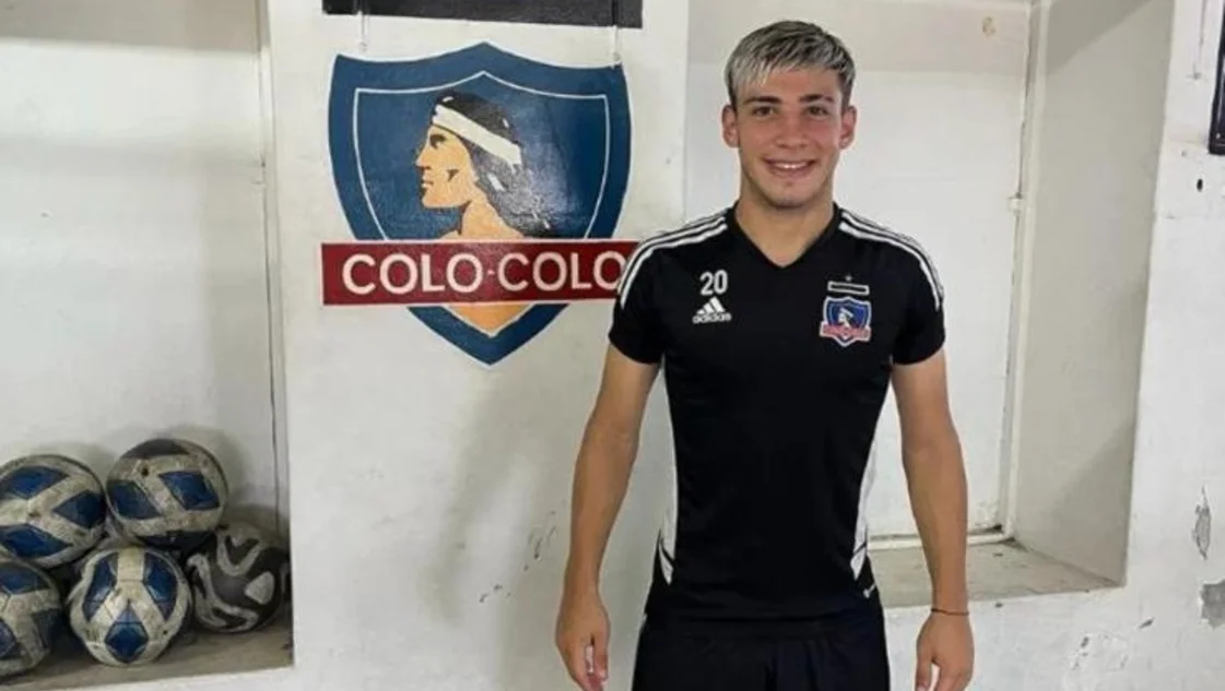 “Sí, juega bien”, dicen en Colo Colo sobre Fidel Tourn, la joyita de La Armonía “Sí, juega bien”, dicen en Colo Colo sobre Fidel Tourn, la joyita de La Armonía