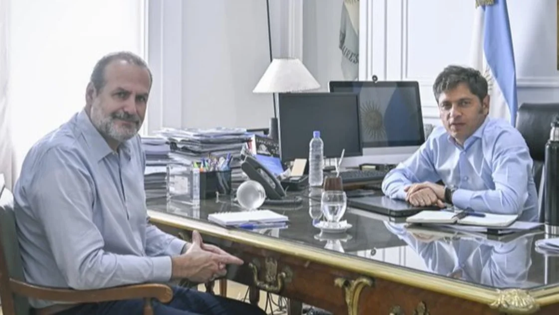 Susbielles con Kicillof: "Es urgente una ciudad con mejor infraestructura básica" Susbielles con Kicillof: "Es urgente una ciudad con mejor infraestructura básica"