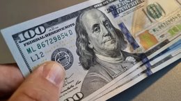 Nueva caída del dólar blue: a cuánto cerró en Bahía Blanca