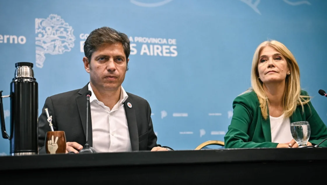 Kicillof irá a la Corte por la quita de fondos: "El Presidente se roba los recursos de las provincias" Kicillof irá a la Corte por la quita de fondos: "El Presidente se roba los recursos de las provincias"