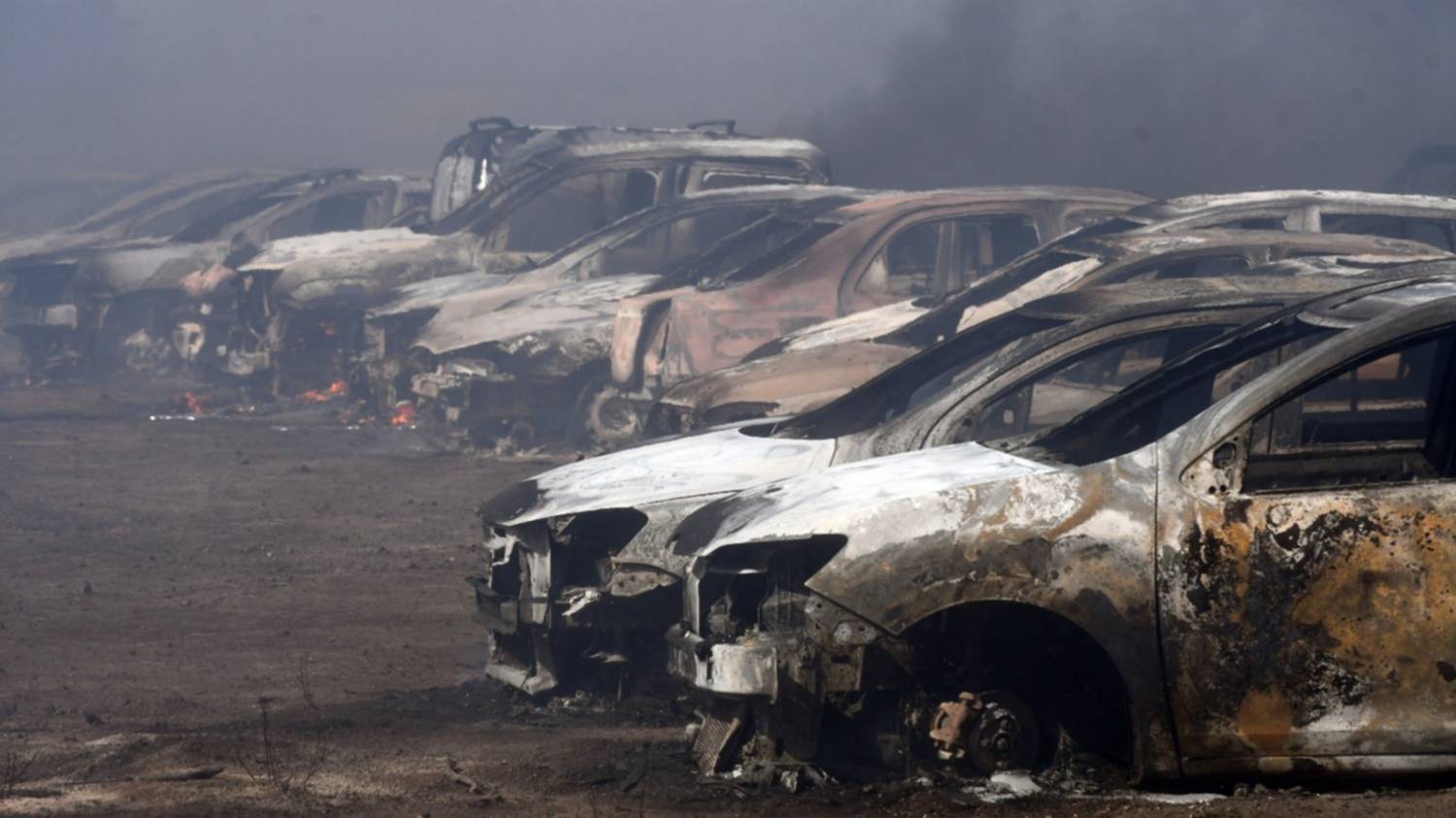 El incendio en la Caminera reaviva el debate por los autos incautados