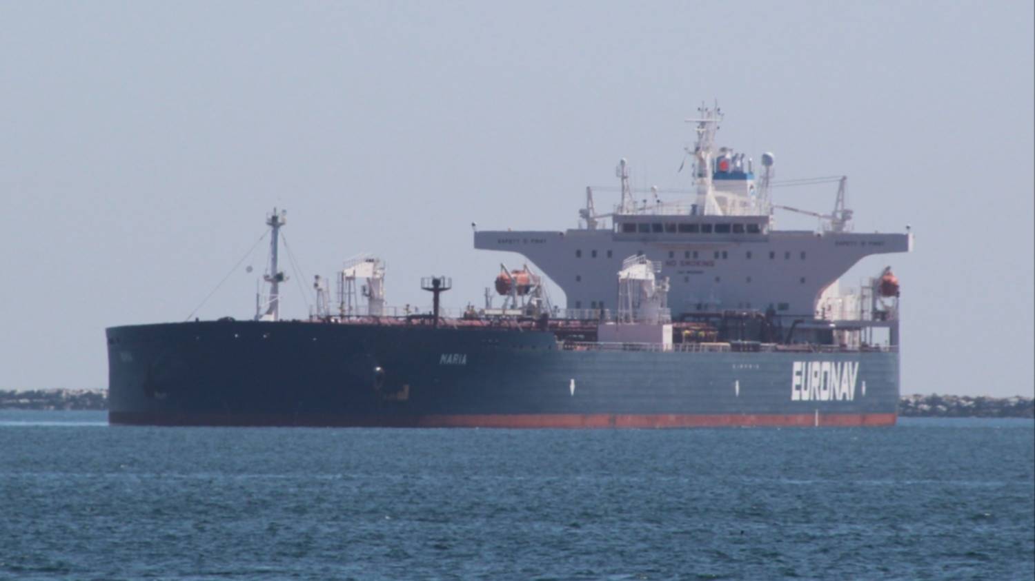 Complementación entre Puerto Rosales y Comodoro Rivadavia para exportar crudo