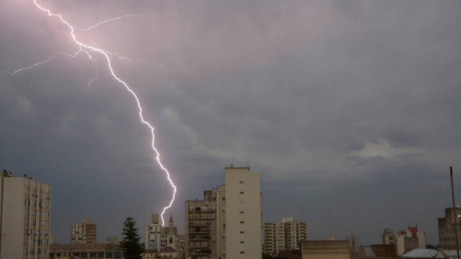 Alerta por tormentas para el domingo y lunes en Bahía Blanca y el Sudoeste Bonaerense
