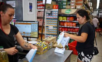 La inflación de alimentos fue de 4,7% en enero: los productos que subieron y los que bajaron de precio