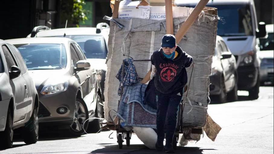 Cuánto necesitó una familia para no ser pobre en enero
