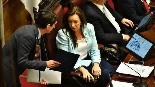 Villarruel todavía no giró el proyecto de reforma laboral a Diputados: las razones