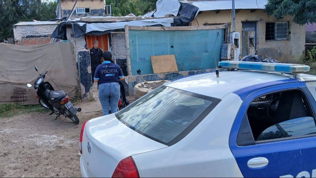 Allanamiento en dos domicilios por robo de motovehículos