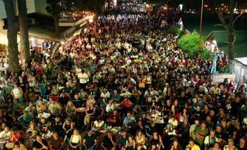 Una multitud cantó y aplaudió los temas de JAF en Pehuen Co