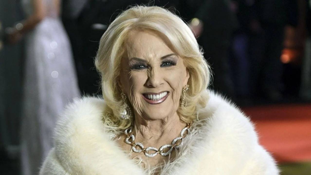 Casi un siglo de leyenda: Mirtha Legrand soplará hoy 99 velitas