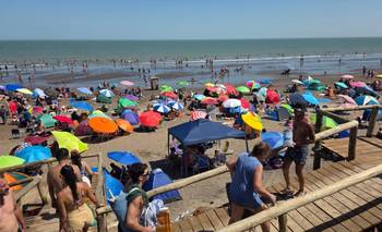Preservar la integridad física de los bañistas en la costa de Pehuen Co