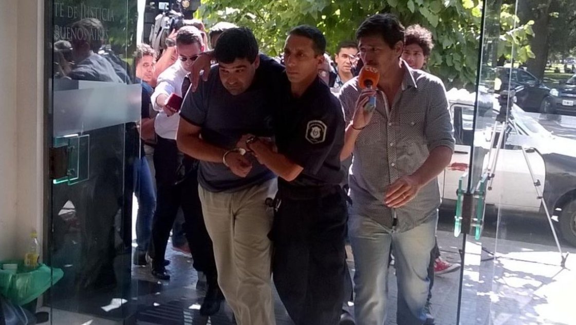 Arrestan a exfuncionario de Breitenstein y a un exintendente Arrestan a exfuncionario de Breitenstein y a un exintendente