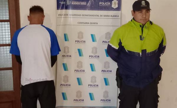 Dos jóvenes arrestados por un violento robo en una vivienda - La Nueva