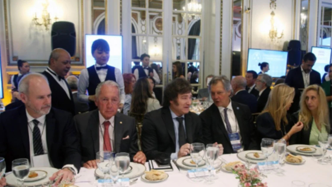 Crece el apoyo de entidades empresariales a la convocatoria de Milei al Pacto de Mayo Crece el apoyo de entidades empresariales a la convocatoria de Milei al Pacto de Mayo