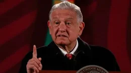 El presidente mexicano atacó a Milei: "No comprendo cómo votaron a alguien que desprecia al pueblo"