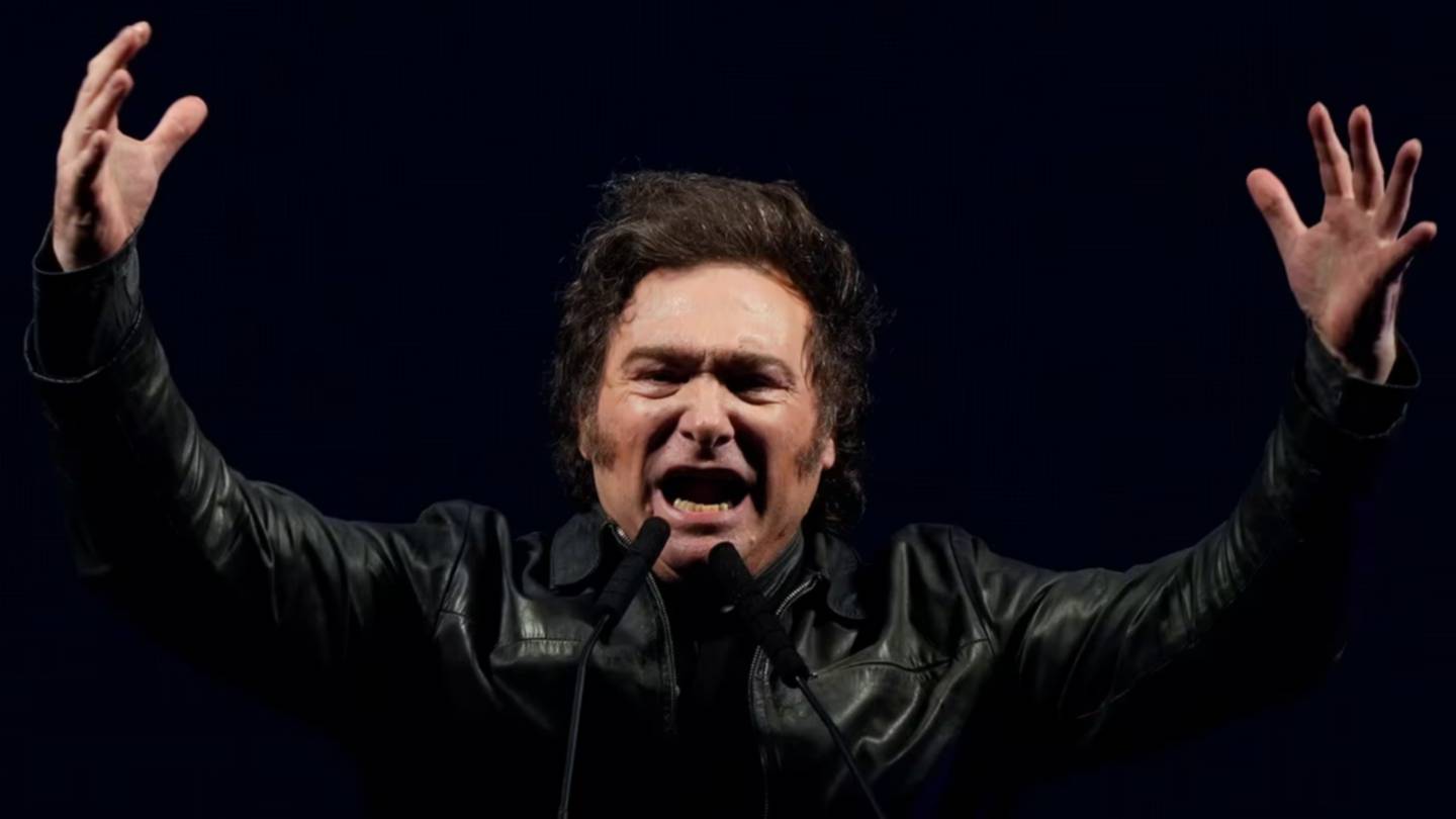 Javier Milei: “No me van a llevar puesto como a Macri”
