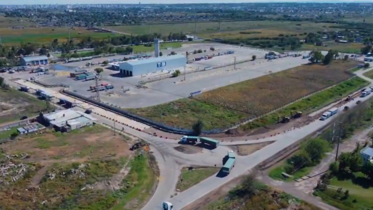 Comenzó la reparación de un acceso clave al  puerto de Bahía 