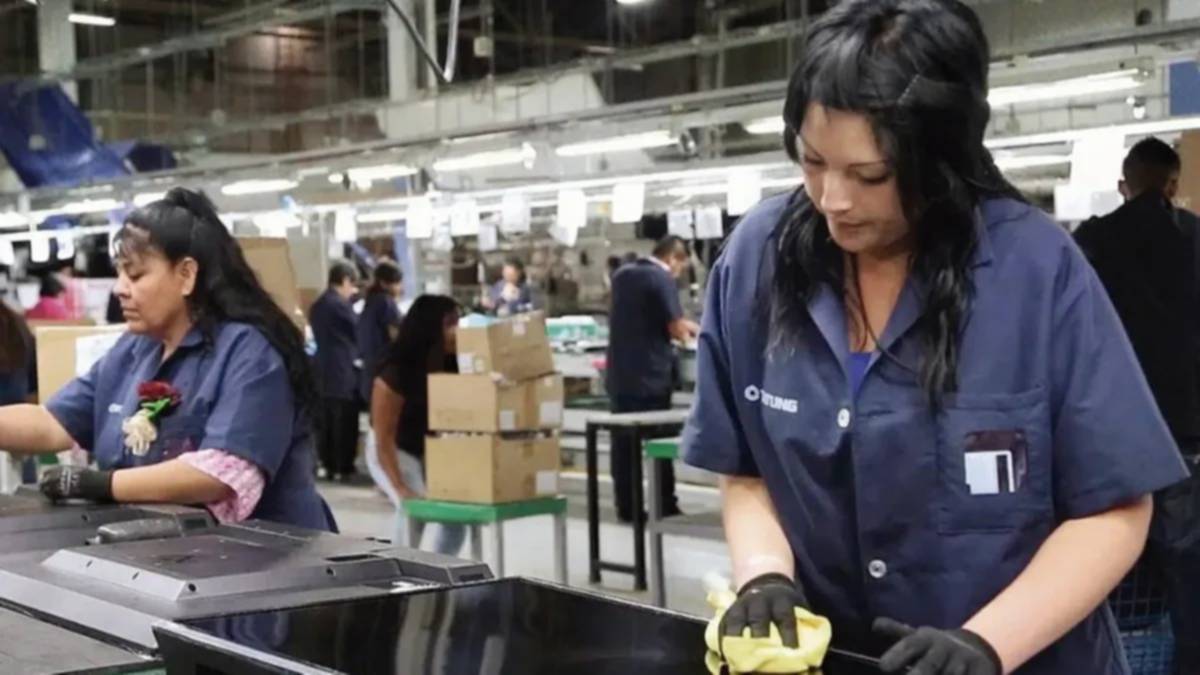 8M: un informe del INDEC revela que una de cada cuatro mujeres trabaja en la informalidad 