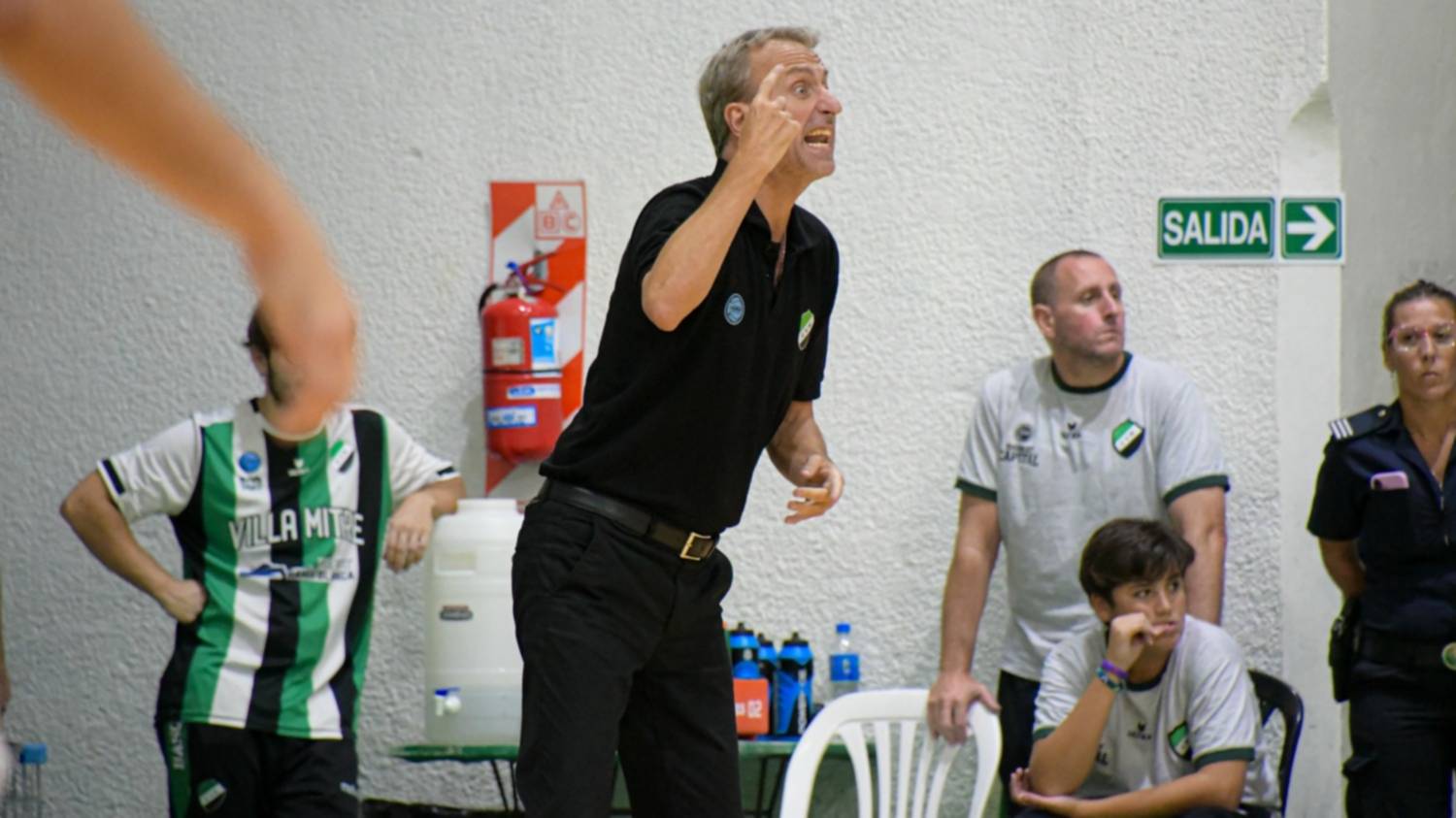 Última salida de Villa Mitre; triunfo de Viedma antes de venir a Bahía y el juego que empezó anoche y terminó hoy