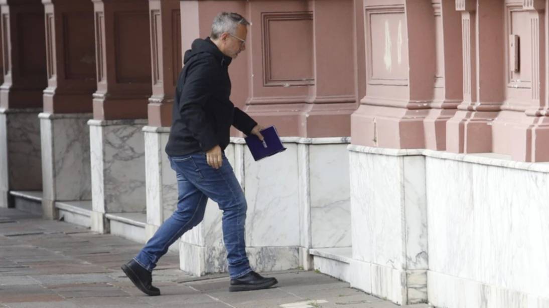 Marcha atrás: finalmente Diego Valenzuela no asumirá al frente de la Agencia de Migraciones