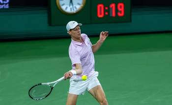 Jannik Sinner ganó para meterse en cuartos de final del Masters 1000 de Indian Wells