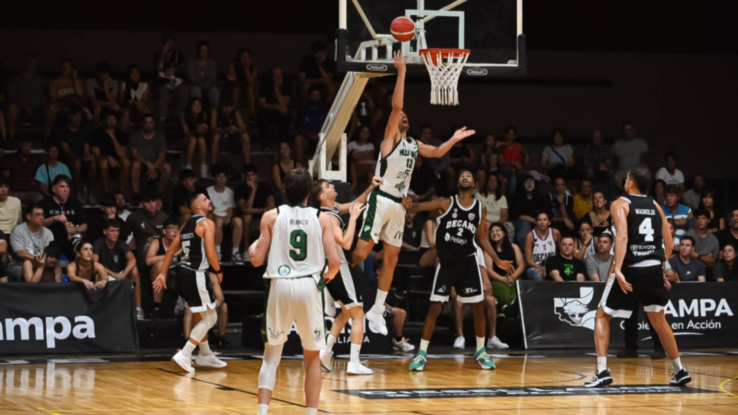 Liga Argentina: Villa Mitre le ganó por 23 de ventaja a uno de los de arriba