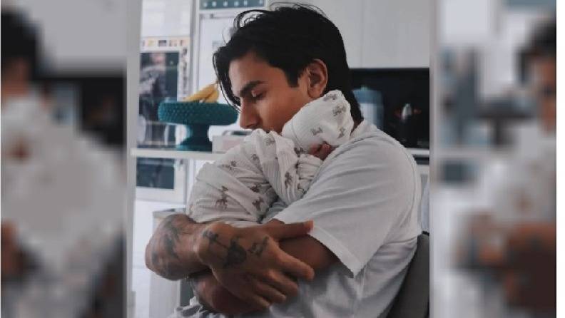 Paulo Dybala publicó su primera foto con su hija, Gia